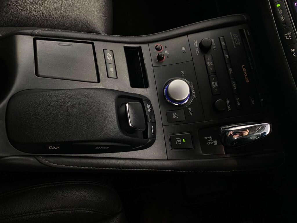2011/07 LEXUS CT REVCAM-NAVI CT200H PREMIUM F SPORT